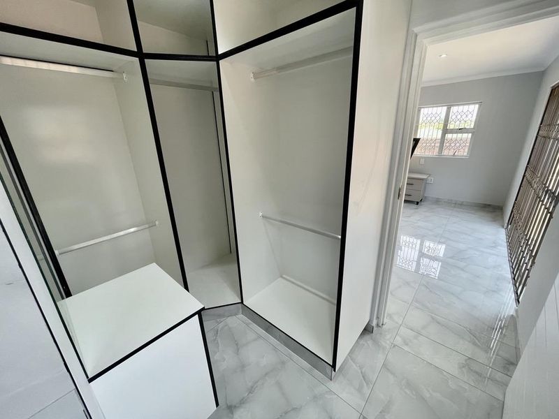 Hendra - Spacious Newly Renovated Home – Ideal for an Extended Family - Photo 4