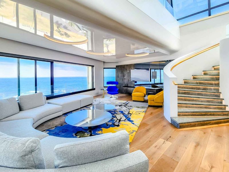 A Nautical Masterpiece – Where Opulence Meets the Ocean - Photo 4