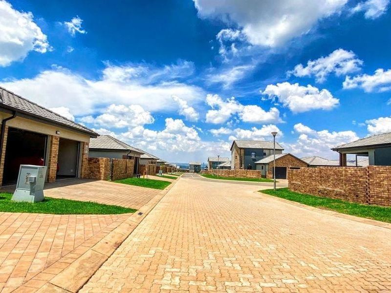 3 Bedroom House at Lion Pride Lifestyle Estate - Photo 8