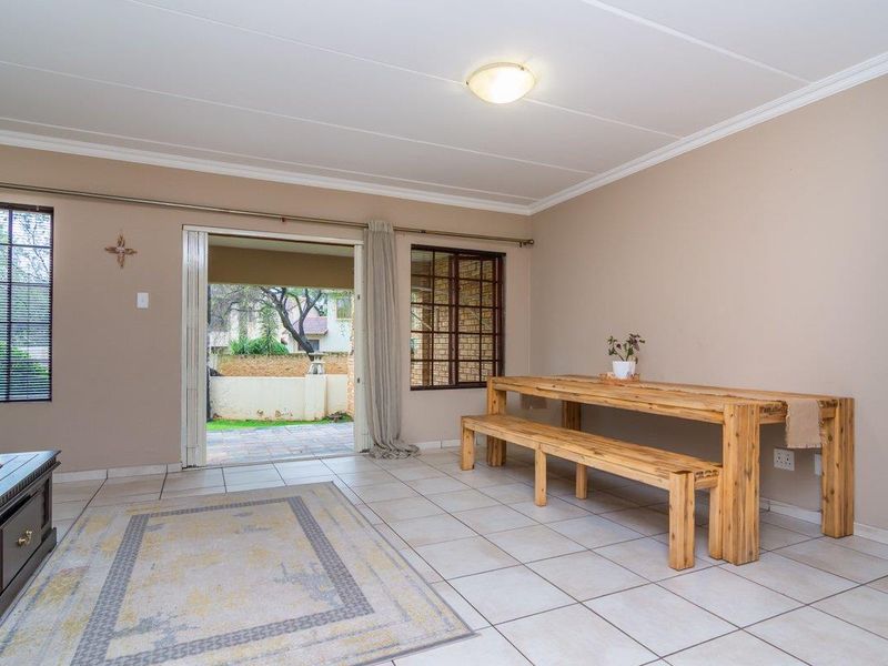 2-bedroom retreat with en-suites  and  study nook! - Photo 10