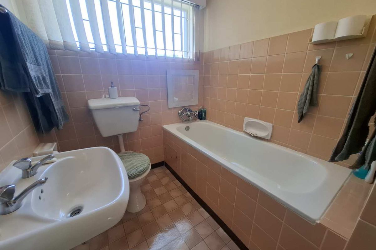 A Rare Opportunity in Prime Eros Location - Photo 5