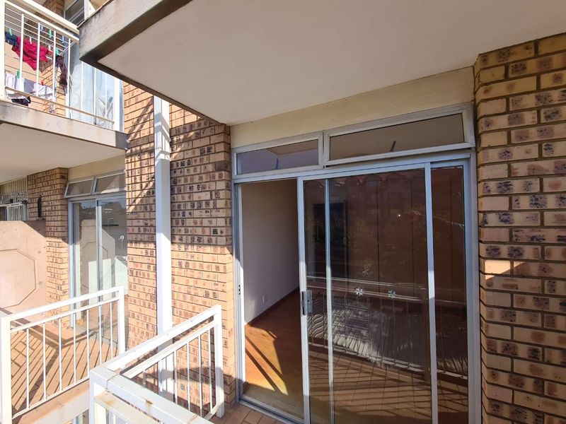 Neat 2 Bedroom apartment to rent - Photo 10