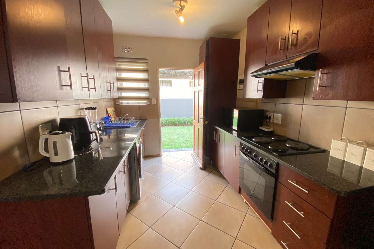 Secure & Stylish Ground Floor Living – Albertsdal Heights - Photo 4