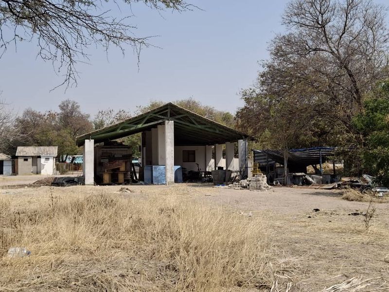 Ongwediva Ext. 10 Business Plot For Sale - Photo 2