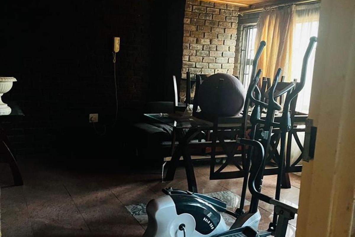 House for Sale in Madadeni, Newcastle, KZN - Photo 4