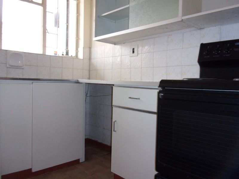 1 BEDROOM FLAT TO RENT IN PRETORIA NORTH - Photo 5