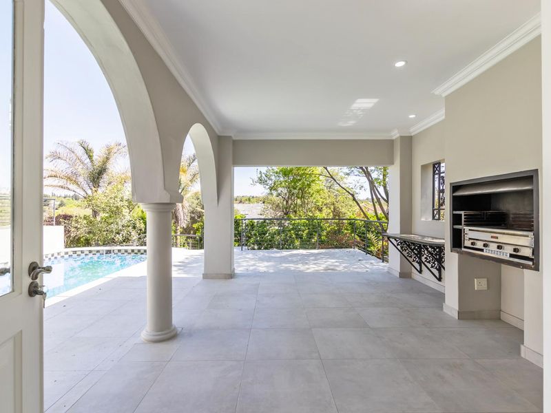 HOME WITH A DIFFERENCE - Photo 9