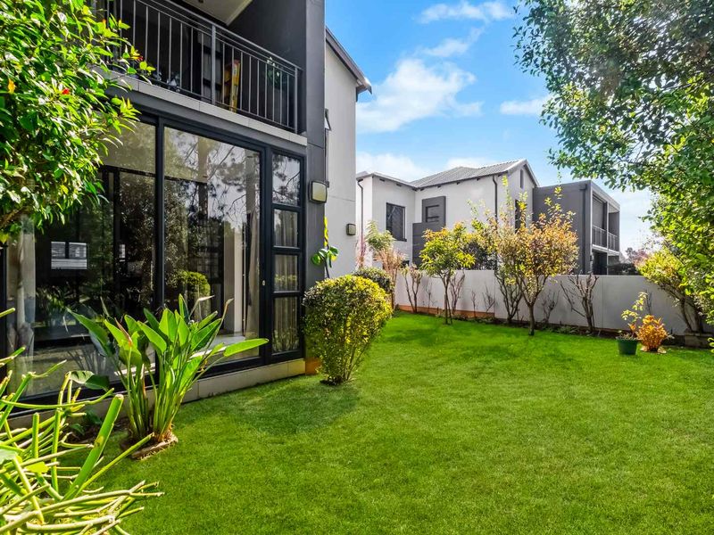 Superb 3 Bedroom 2 Bathroom Garden Unit For Sale in Broadacres - Photo 2