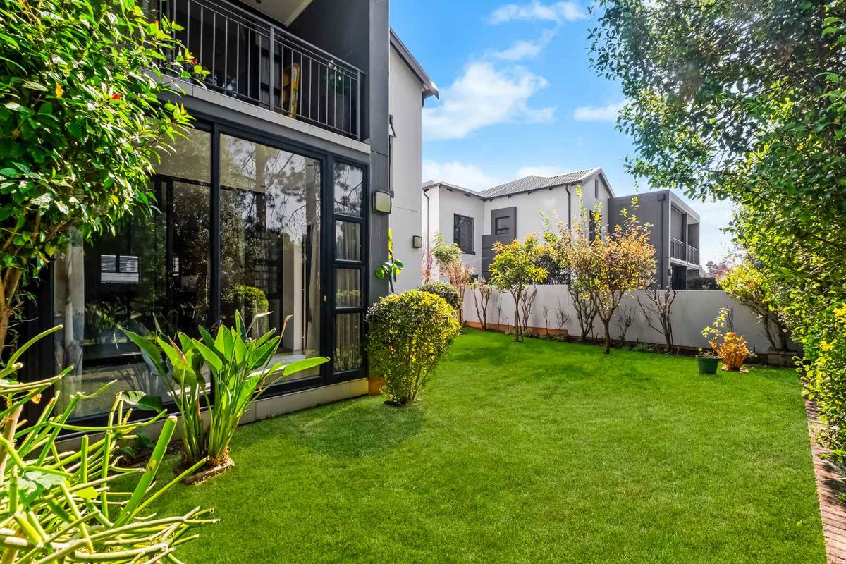 Superb 3 Bedroom 2 Bathroom Garden Unit For Sale in Broadacres - Photo 2