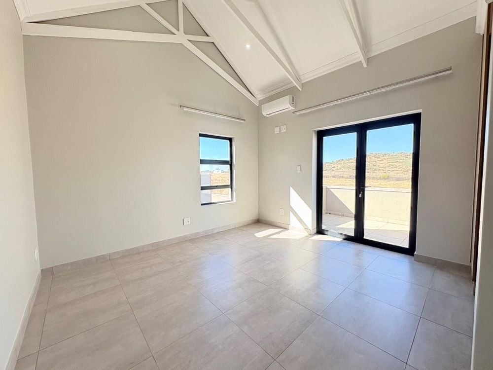 Main bedroom.