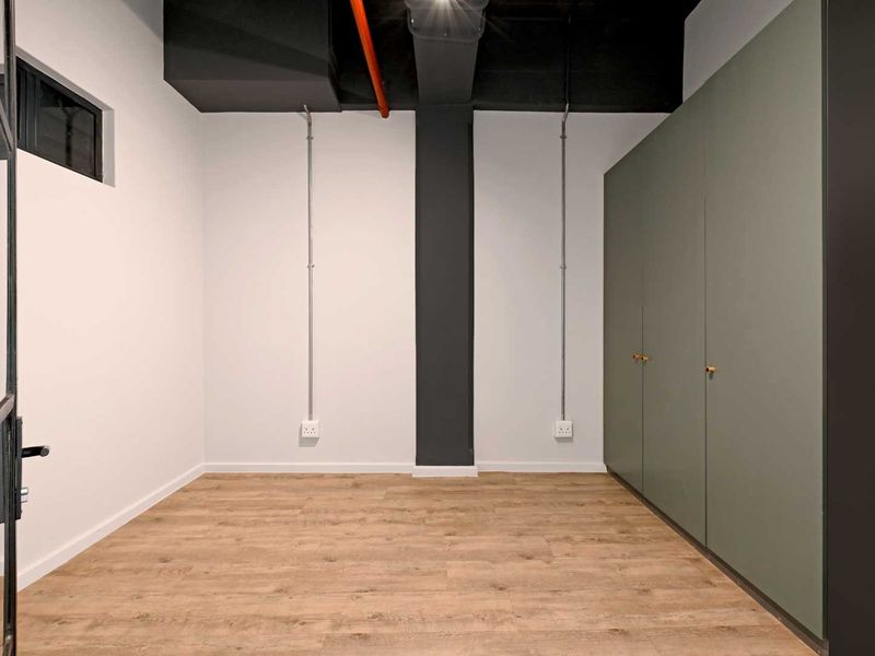 Apartment in Queens Park Studios - Photo 10