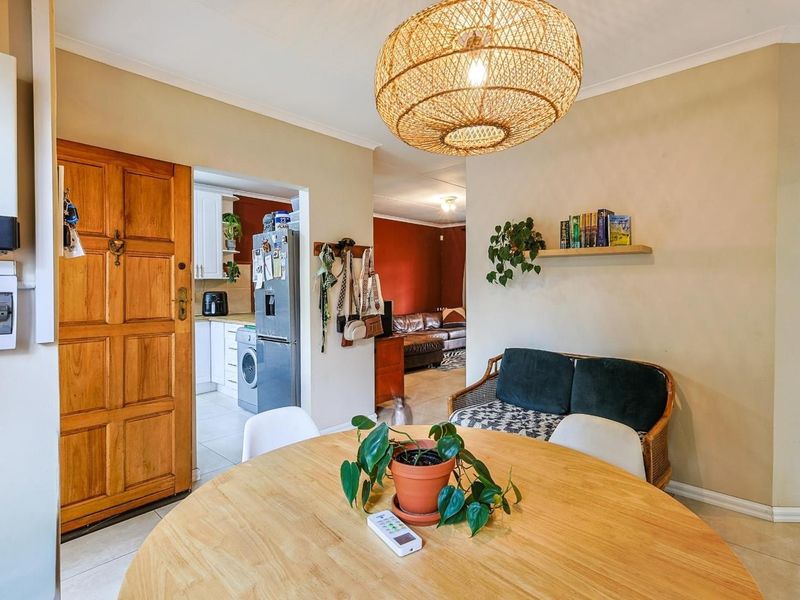 Move-In Ready Comfort in a Quiet Moreleta Park Complex - Photo 5