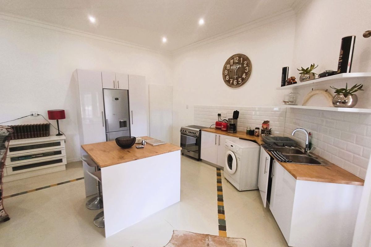 FOR RENT  |  ASSAGAY  |  Queensbridge Estate  |  1 Bedroom Furnished Cottage - Photo 3