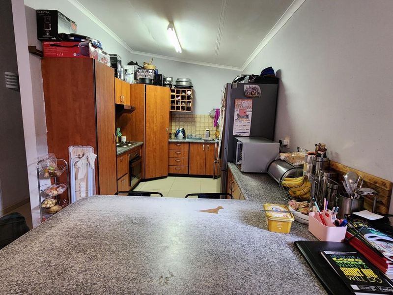 Spacious 4-Bedroom Family Home with Flatlet in Dorado Park | N$ 2 550 000 excluding costs - Photo 4