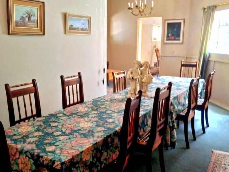 Versatile 7 Bedroom Property with Exceptional Potential in Colbyn - Photo 2