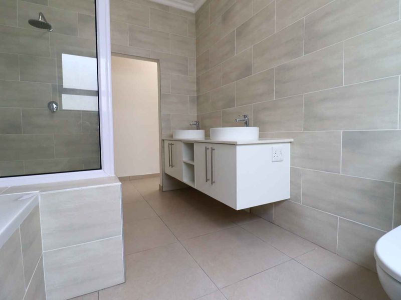 Newly Built 3 Bedroom House for Sale in Kramersdorf, Swakopmund | High-End Finishes | Close to Private School, Beach & Town Centre - Photo 9