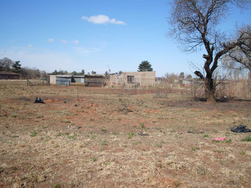 Most affordable Vacant Stands - Well priced - Cash buyers only - Photo 2