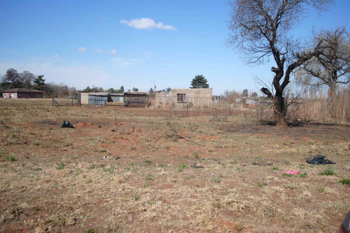 Most affordable Vacant Stands - Well priced - Cash buyers only - Photo 2