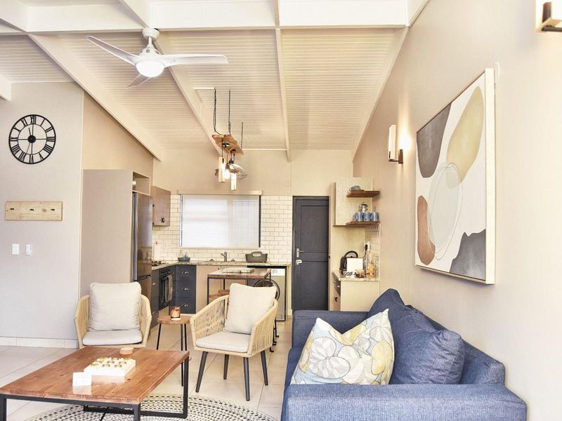 Invest in Luxury: Stunning Henties Bay Retreat! - Photo 10