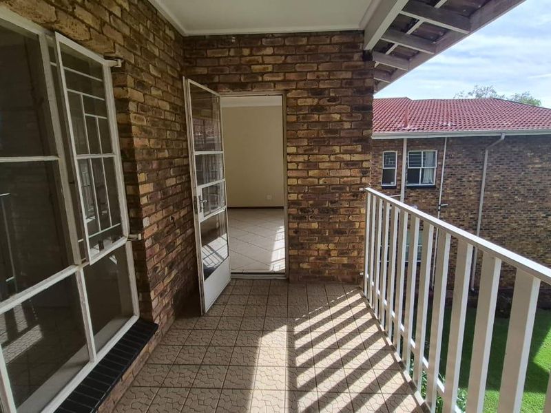 Welcome Home to Sharona Complex, Edleen - Photo 5