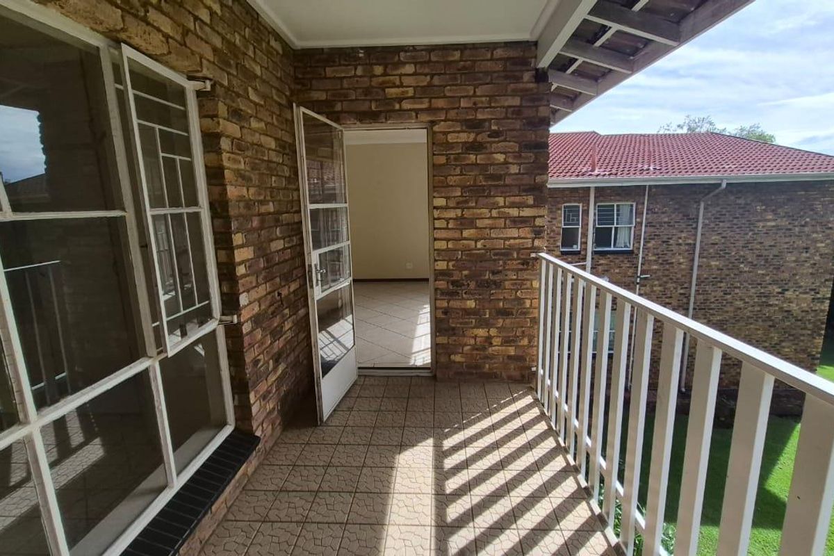Welcome Home to Sharona Complex, Edleen - Photo 5