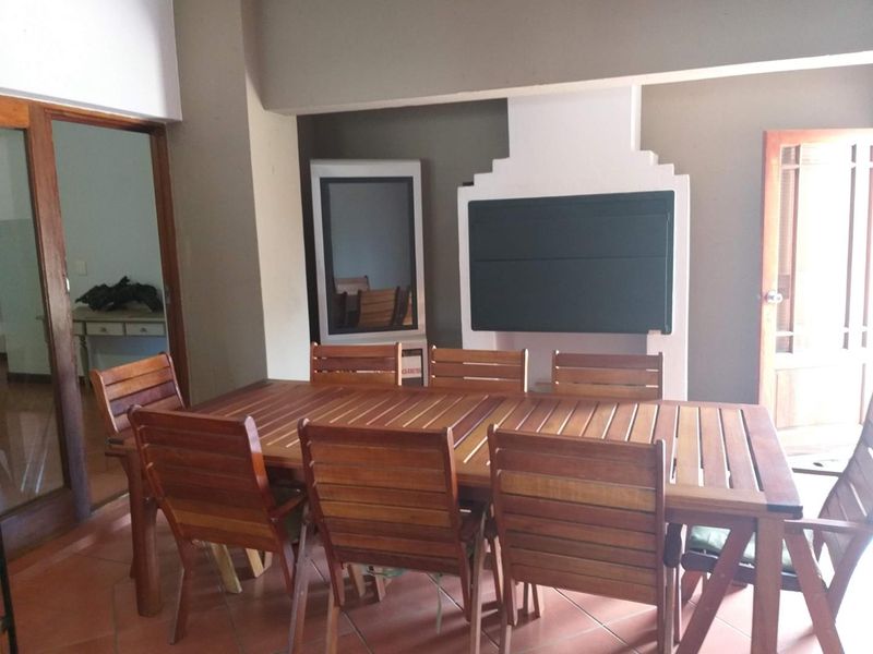 BACK ON MARKET - - Photo 8