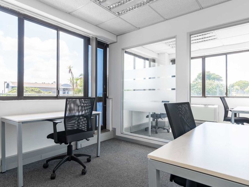 Professional office space in Regus Pharos House, Westville on fully flexible terms - Photo 3