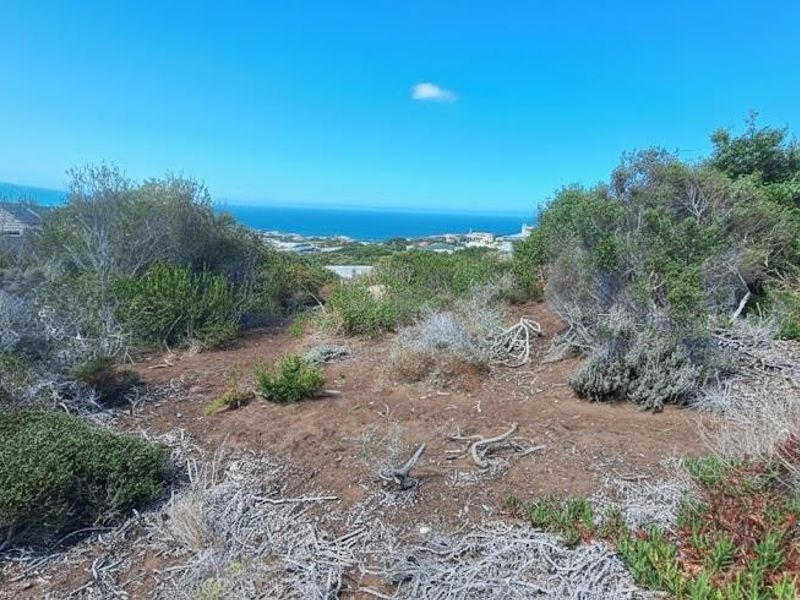 1025m2 Vacant land with Beautiful Ocean View for Sale in Dana Bay - Photo 4