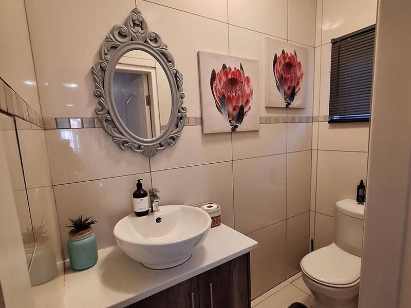 Swakopmund- For Sale- N$4 900 000 - Photo 7