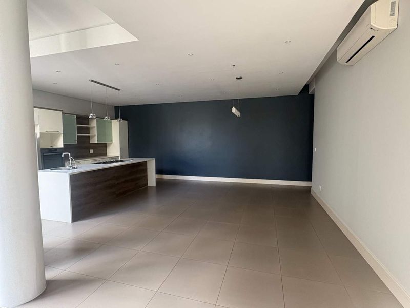 3 Bedroom Townhouse in upmarket complex - Photo 7