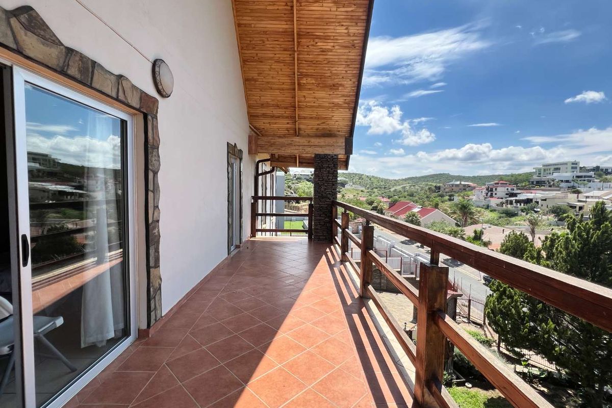 EXCELLENT LOCATION CLOSE TO PRESIDENT HOUSE - Photo 5