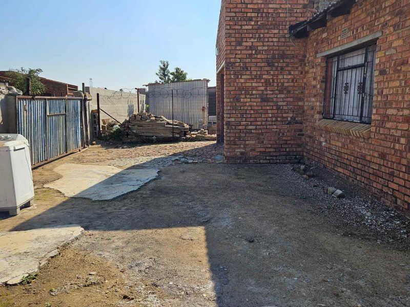 Home for Sale - Photo 2