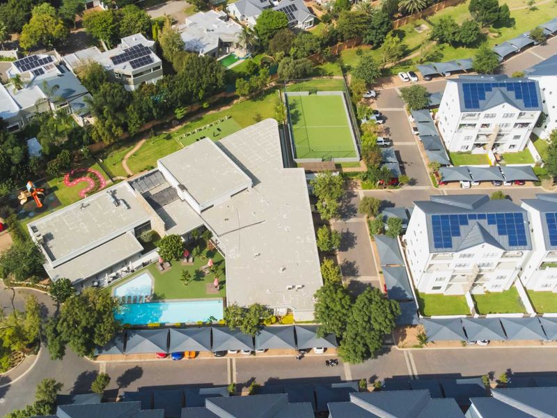 Modern Elegance & Effortless Living - Photo 7