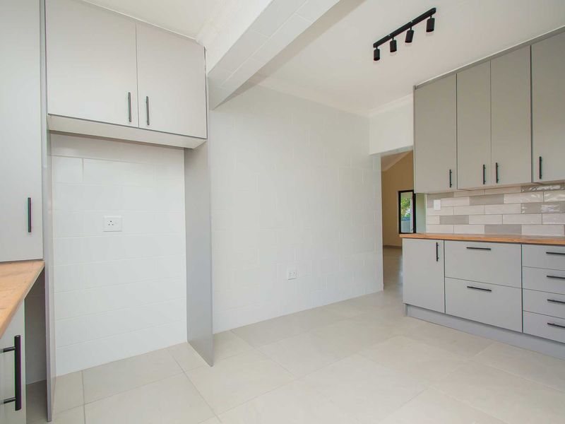 Value Packed -Fully Renovated -Full Title Cluster - Photo 8