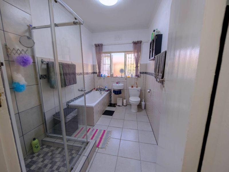 Dual Home Opportunity in the Heart of Fish Hoek - Photo 8