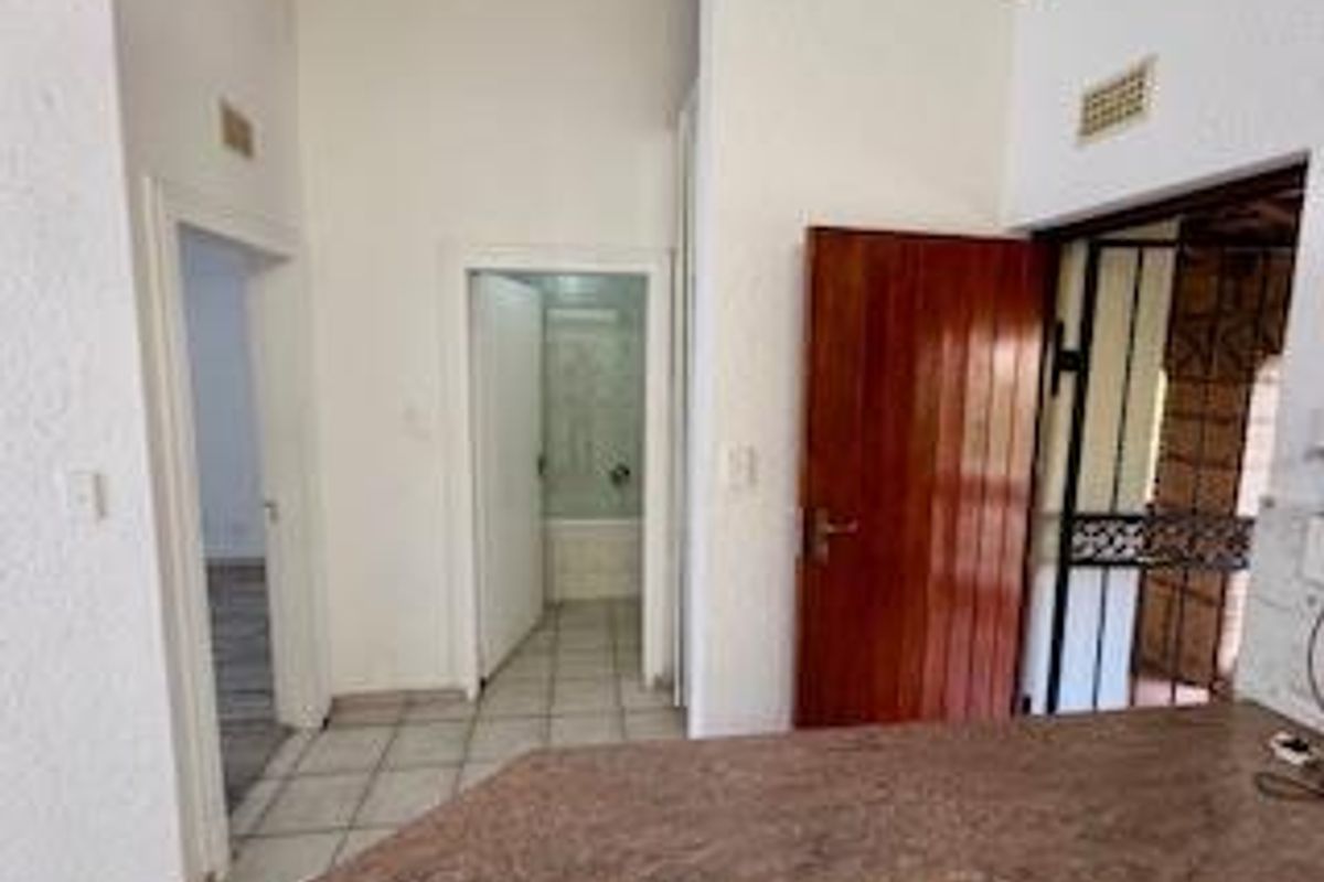 Beautiful Unfurnished One Bedroom apartment in Morningside FOR RENT - Photo 3