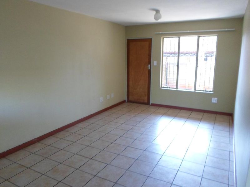 2 BEDROOM UNIT TO RENT IN DOORNPOORT - Photo 6