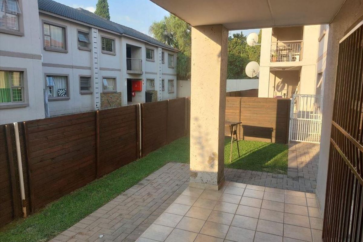 The one you have been looking for - Groundfloor 2 Bedroom - Photo 2