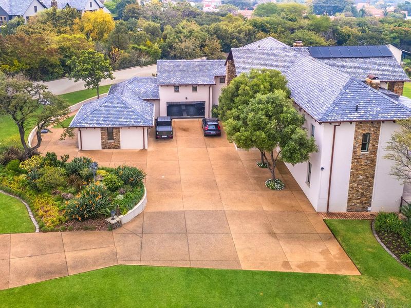 Waterfall Equestrian Estate | Off-Grid Luxury - Photo 8