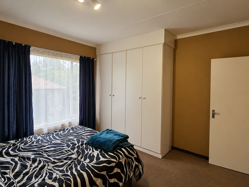 Affordable First-Floor Apartment with Balcony Braai & 24-Hour Security - Photo 9