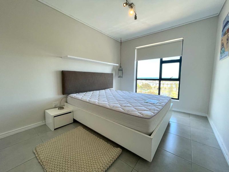 Large 2 Bed, 2 Bath Furnished Apartment- Milnerton - Photo 7