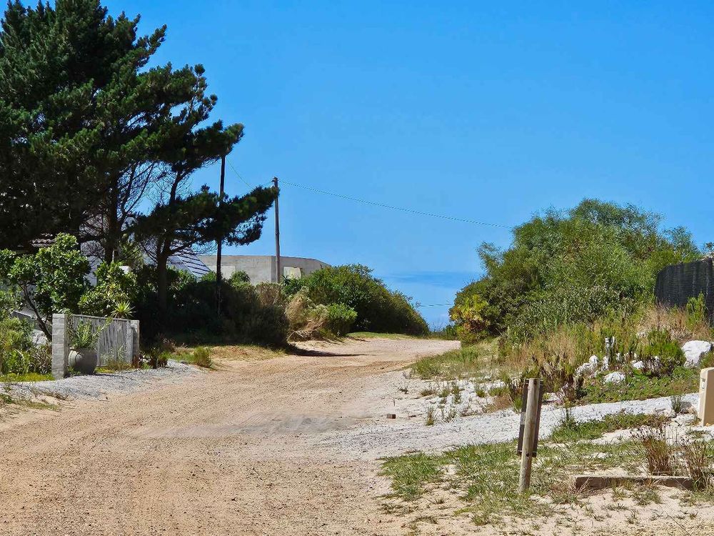 To Brodie Link hiking trail