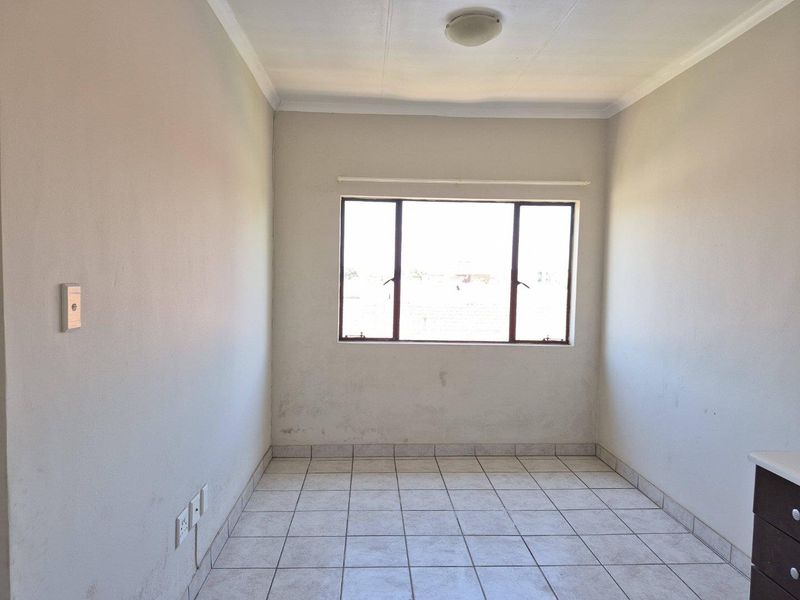1 Bedroom apartment to rent in Kempton Park - Photo 2