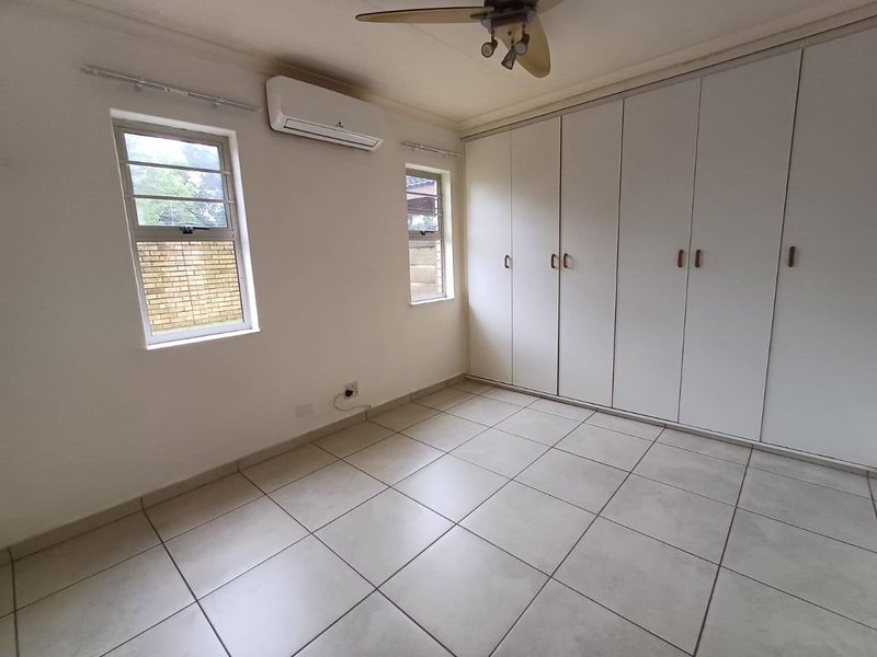 Newly renovated 2 bedroom simplex available for rental in Birdswood. - Photo 8