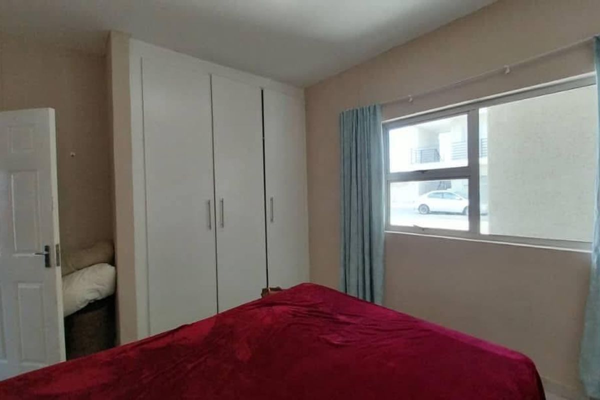 Emanuel Court: Open-Plan Living at N$ 570,000 - Photo 3