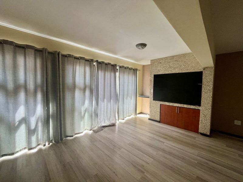 Beach Home - Photo 7