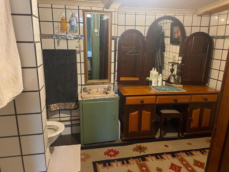 7 Bedroom Property for sale in VRYHEID - Photo 4