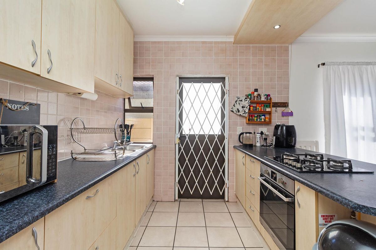 New Beginnings - Photo 4