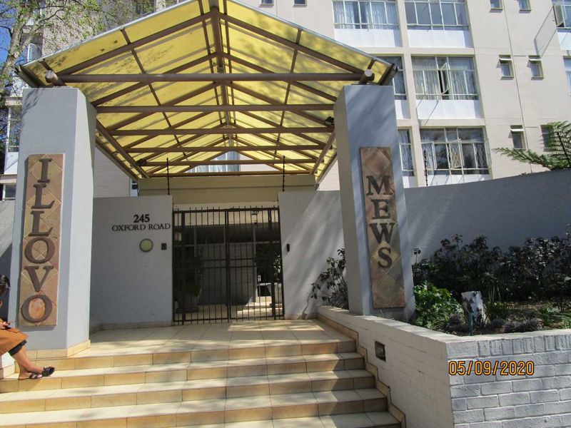 SOPHISTICATED FULLY FURNISHED STUDIO APARTMENT IN THE HEART OF ILLOVO - Photo 2