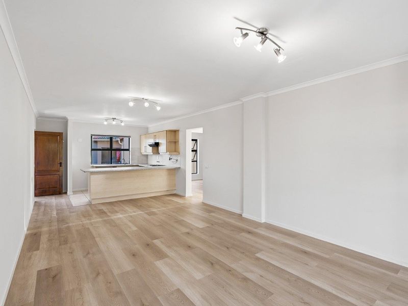 Stunning Apartment in Ascot Grove - Photo 5